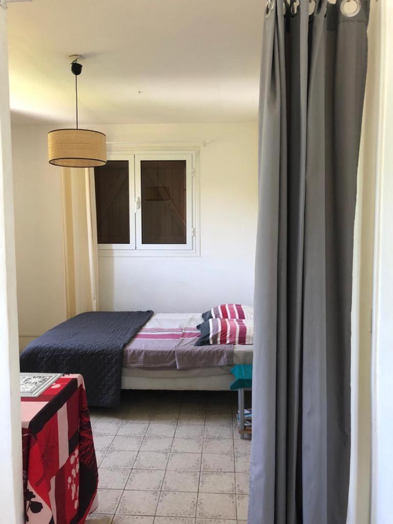 Studio Bien Equipe Apartment Le Gosier  Luaran gambar